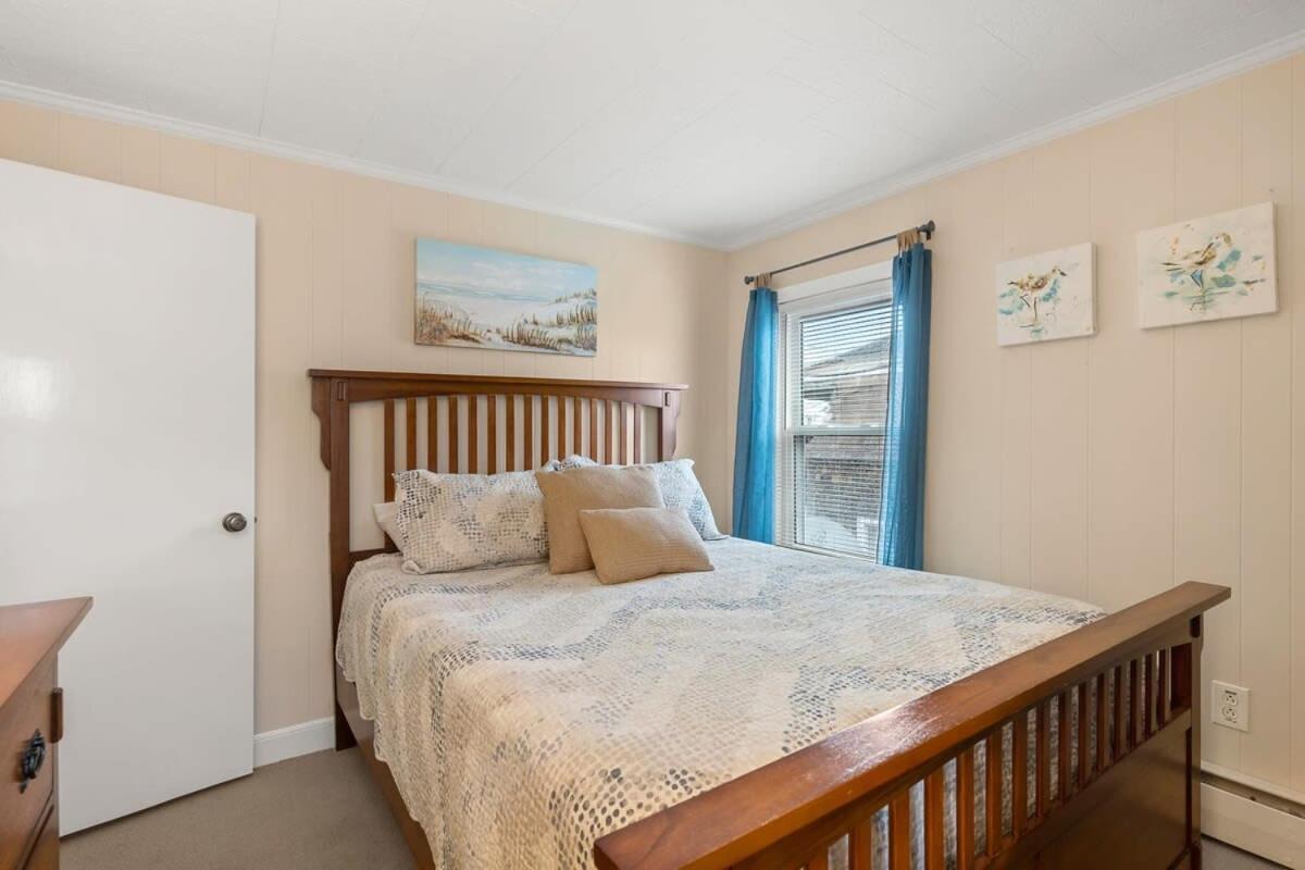 Steps To 2 Family Compound The Island Holiday home