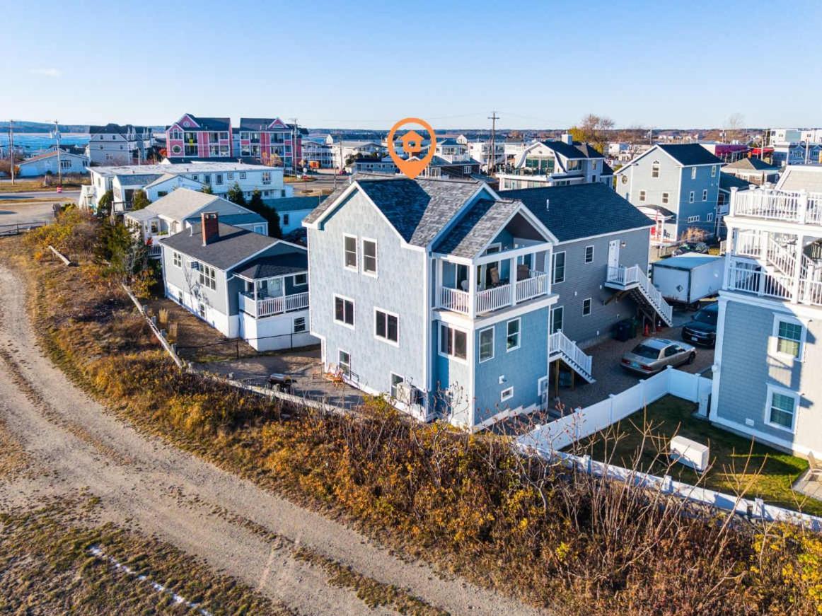 Oceanview Oasis Newly Renovated Parking Holiday home Hampton