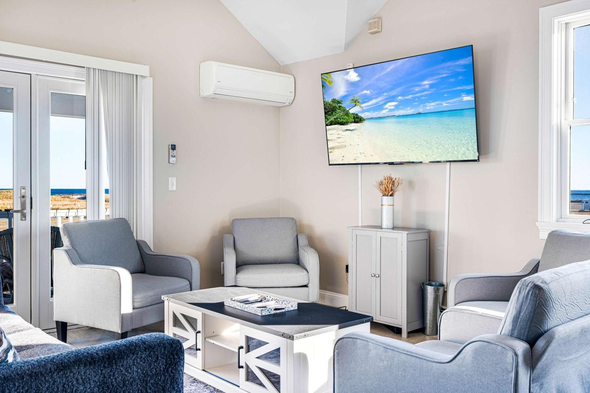 Holiday home Oceanview Oasis Newly Renovated Parking *