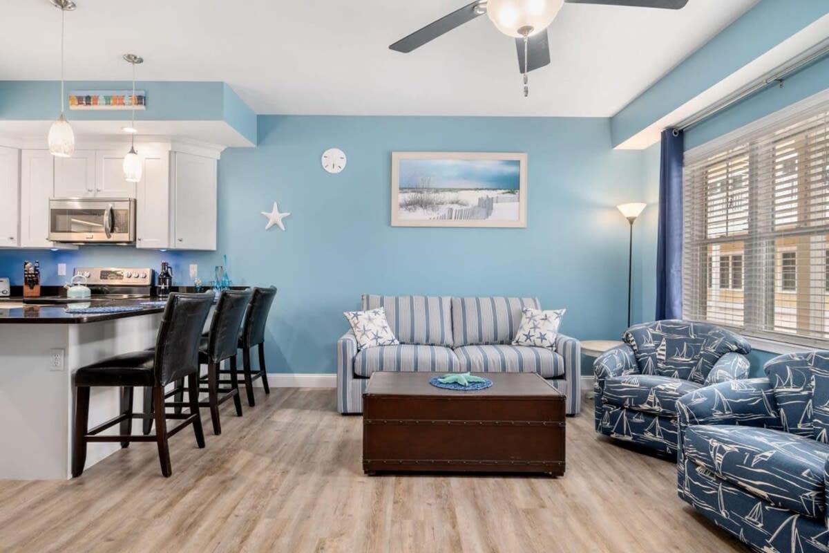 Holiday home Harbor Hideaway 1 Block To Ac Hampton