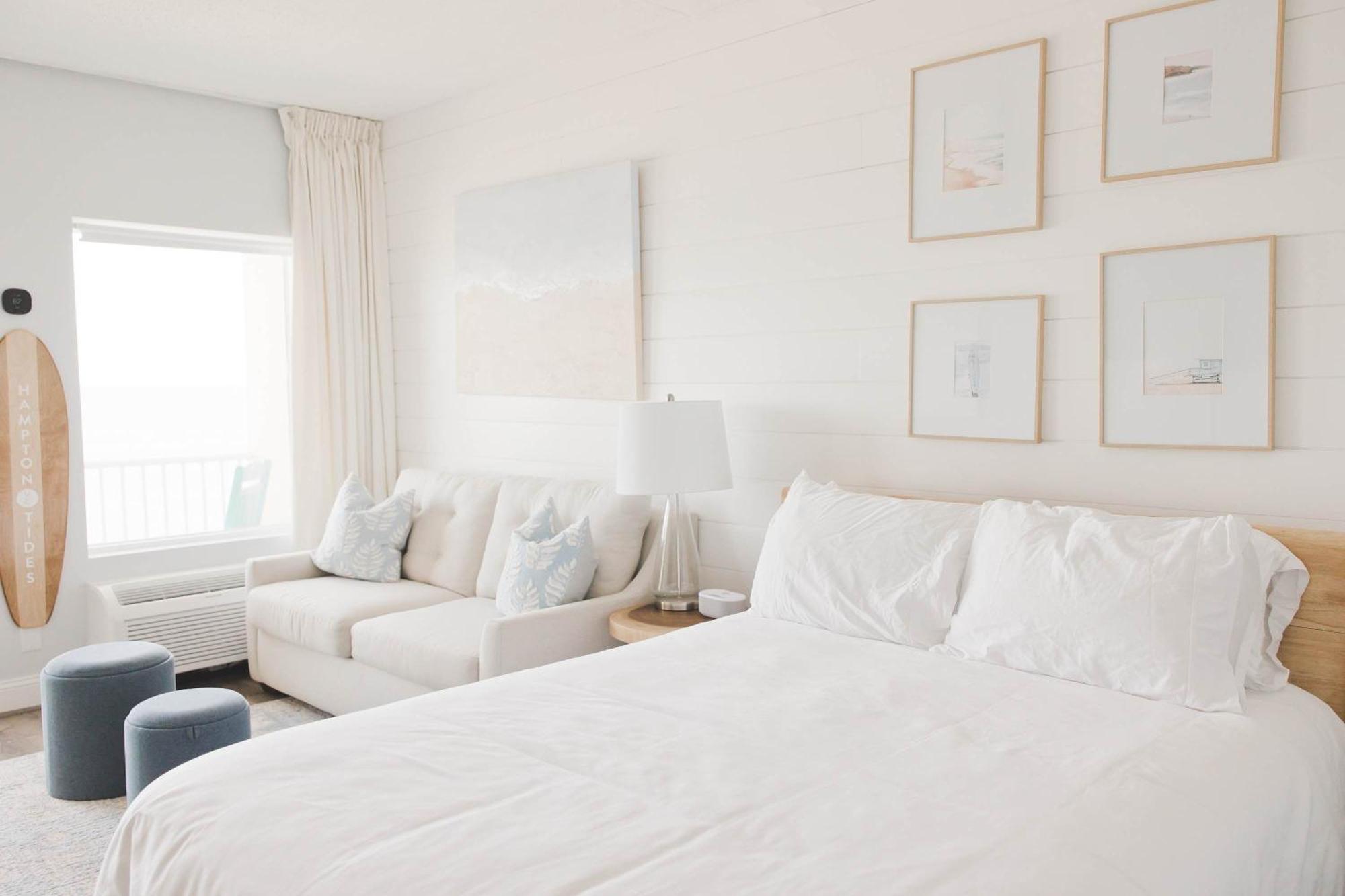 Tides-ocean View-top Floor With Balcony Apartment Hampton