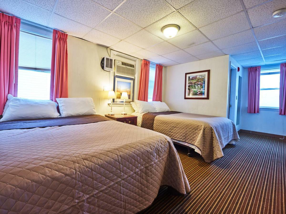 Hillcrest Motel